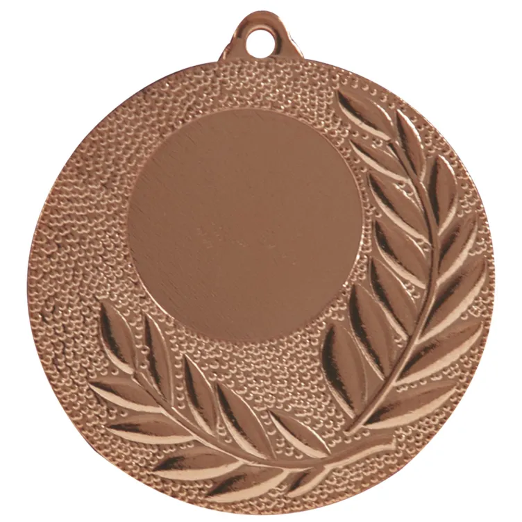 Medalla de metal dorada con laurel