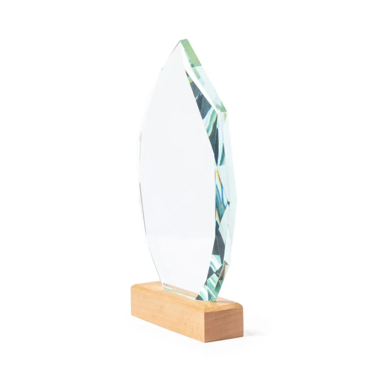 Trofeo de Cristal con Base de Madera