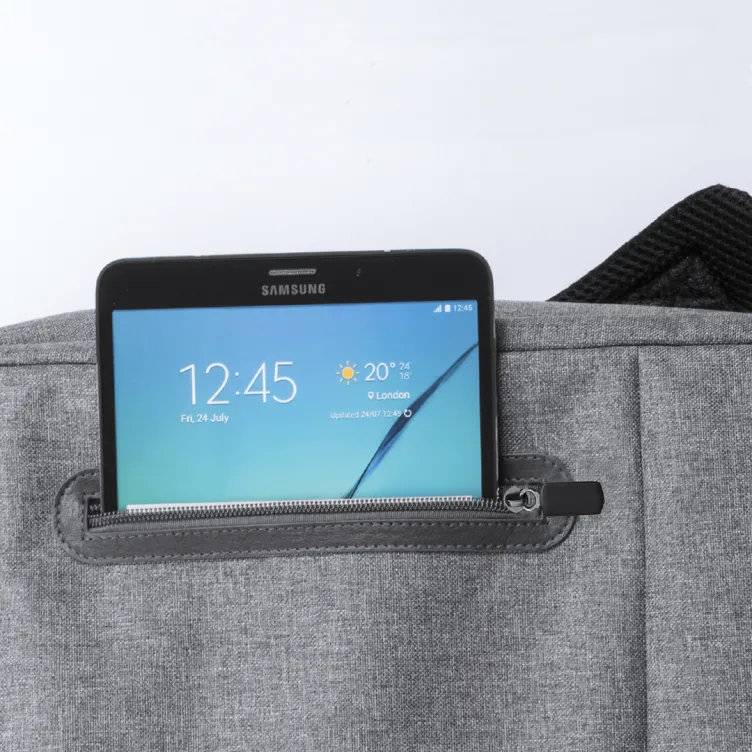 Mochila Nevium Bolsillo Acolchado para Portátil. Parte Trasera y Cintas Acolchadas