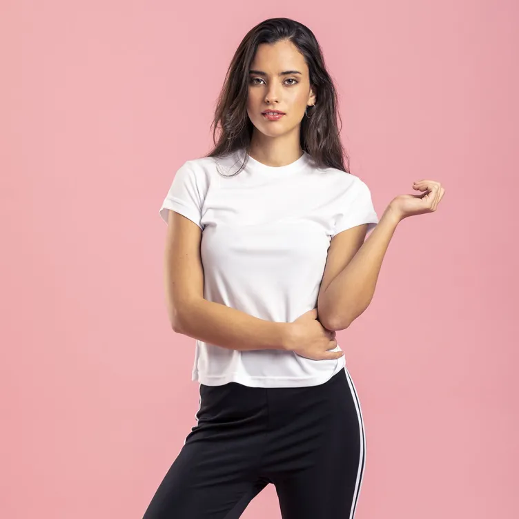 Camiseta Mujer Tecnic Plus Transpirable. Tallas: S, M, L, XL