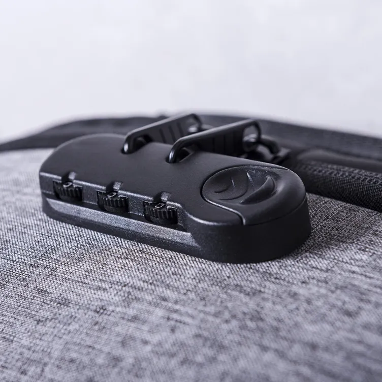 Mochila Antirrobo Ranley Conexión USB. Bolsillo Acolchado para Portátil y Tablet. Parte Trasera y Cintas Acolchadas. Cierre Seguridad Incluido