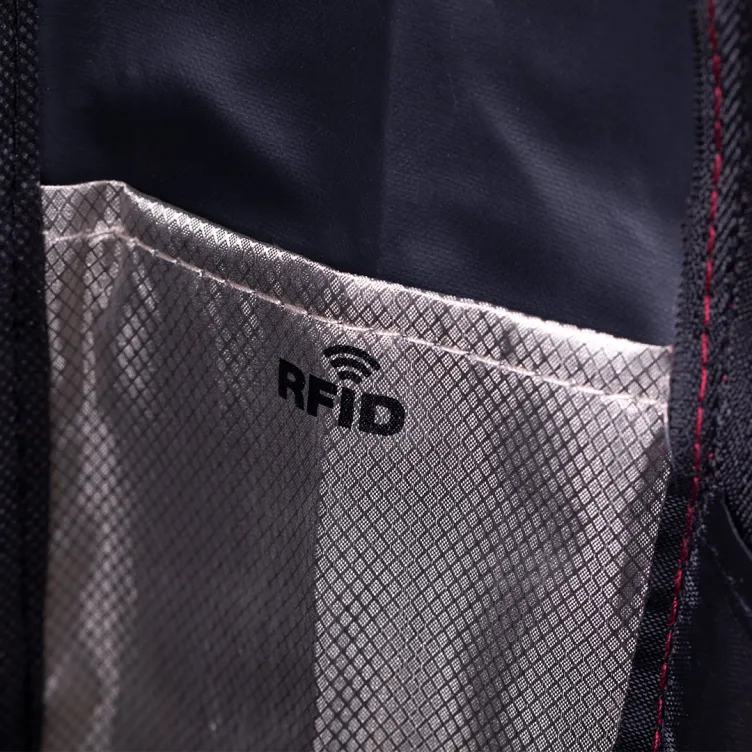 Mochila Antirrobo Komplete Protector RFID. Conexión USB. Bolsillo Acolchado para Portátil y Tablet. Parte Trasera y Cintas Acolchadas